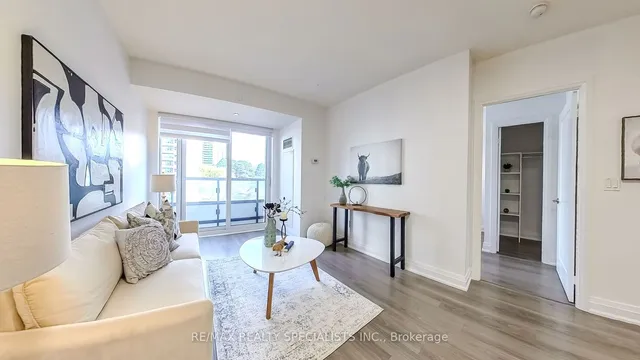 Additional image 17 of 18 Graydon Hall Dr Unit 708