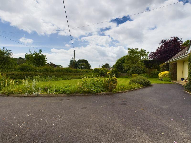 Additional image 22 of Sutton Montis