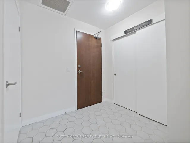 Additional image 7 of 108 Garment St Unit 404