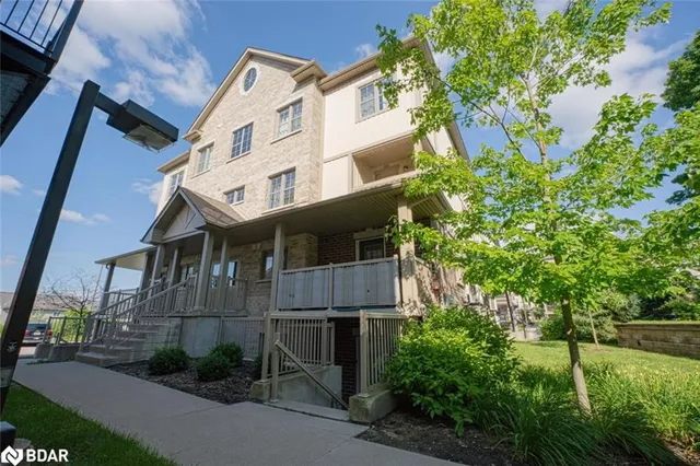 Additional image 9 of 255 Maitland St Unit 3E