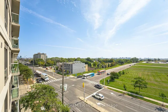 Additional image 40 of 1030 Sheppard Ave Unit 512