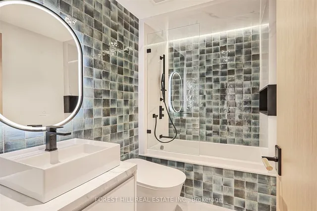 Additional image 33 of 127 Welland Ave