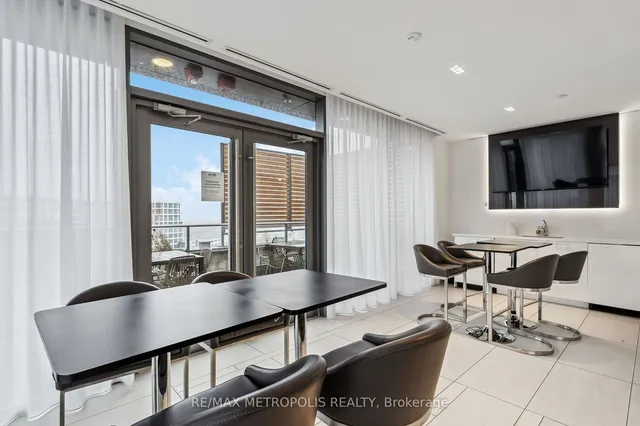 Additional image 15 of 10 De Boers Dr Unit 1409