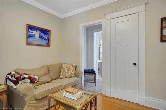 Additional image 29 of 67 Moore Ave