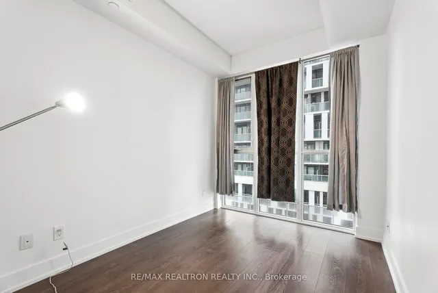 Additional image 24 of 180 Fairview Mall Dr Unit 710