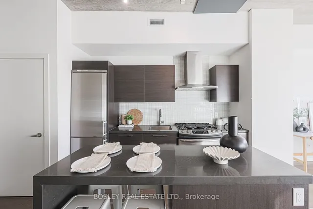 Additional image 9 of 41 Ossington Ave Unit 204