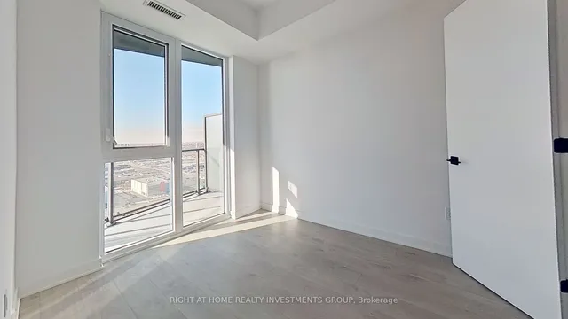 Additional image 14 of 36 Zorra St Unit 3211