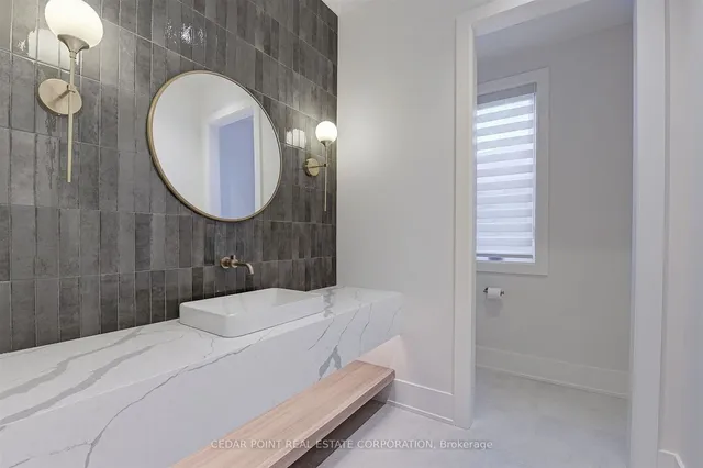 Additional image 31 of 15 Drury Lane