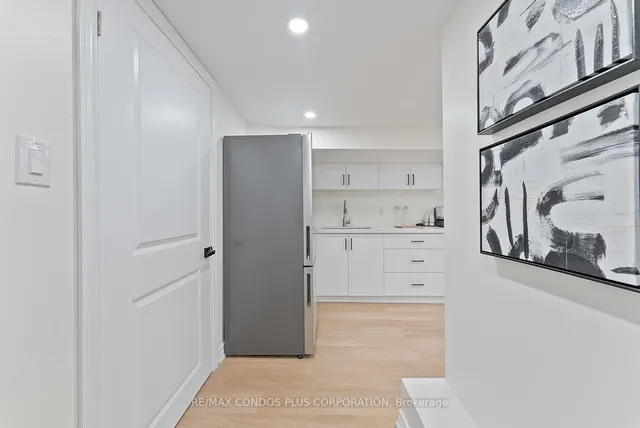 Additional image 24 of 353 Victoria Park Ave