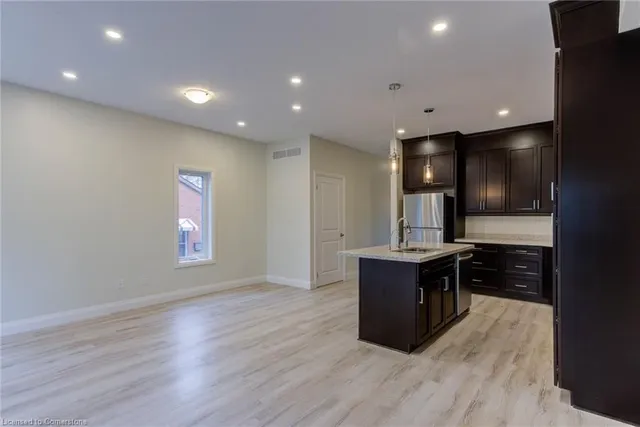 Additional image 12 of 61 Turner Avenue Ave