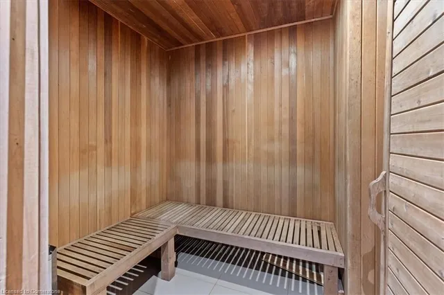 Additional image 19 of 33 Shore Breeze Dr Unit 1105