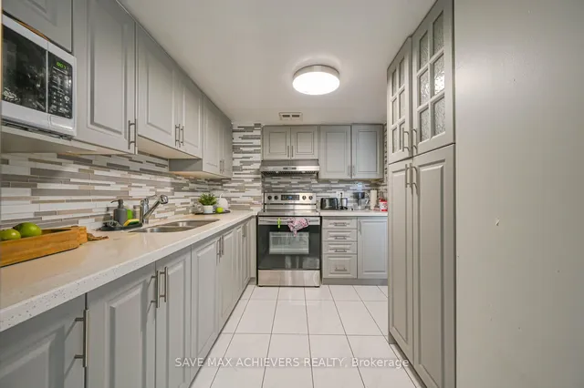 Additional image 16 of 21 Markbrook Lane Unit 403