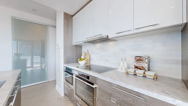 Additional image 9 of 488 University Ave Unit 3110