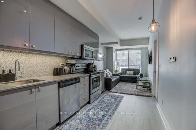 Additional image 8 of 760 The Queens Way Unit 212