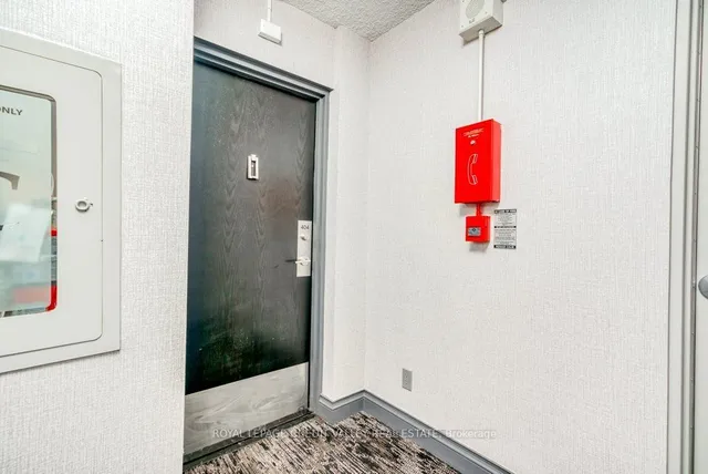 Additional image 3 of 81 Church St Unit 404