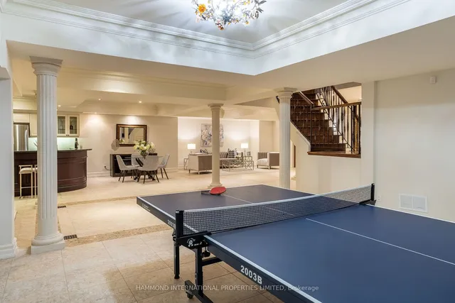 Additional image 38 of 24 York Valley Cres