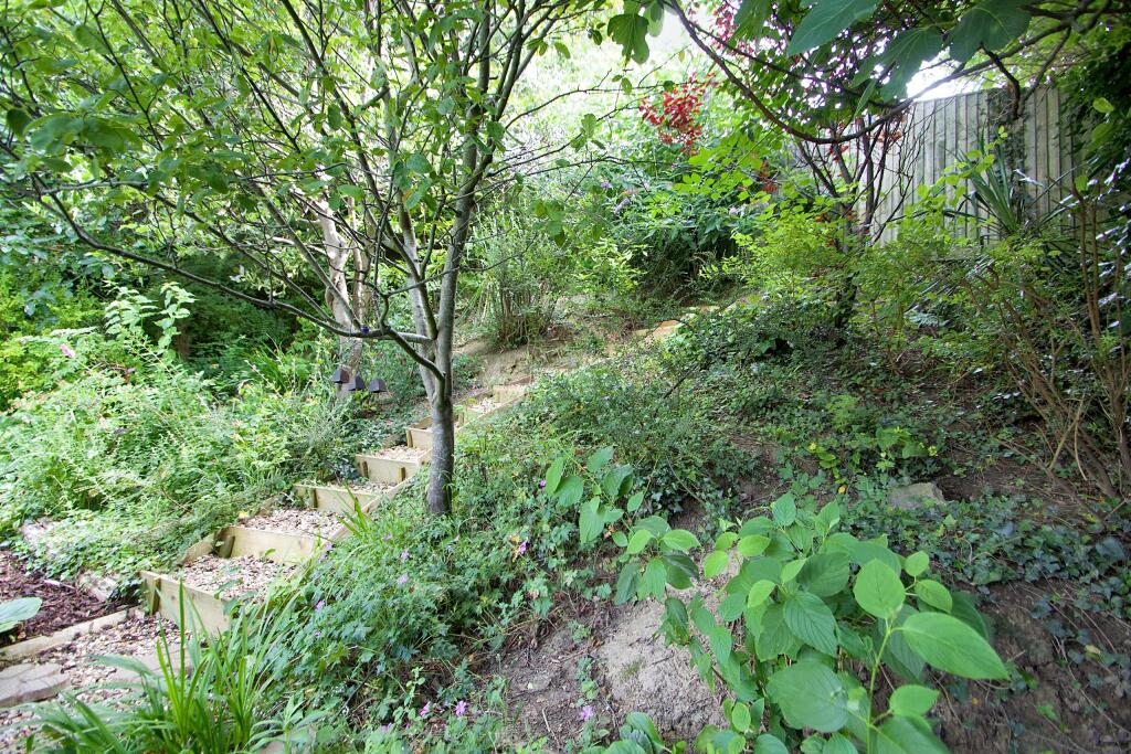 Additional image 19 of Hamlyn Road, Glastonbury, Somerset