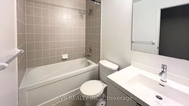 Additional image 8 of 352 Front St Unit 212