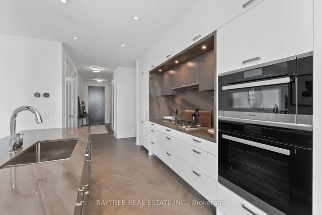 Additional image 5 of 455 Wellington St Unit 1108