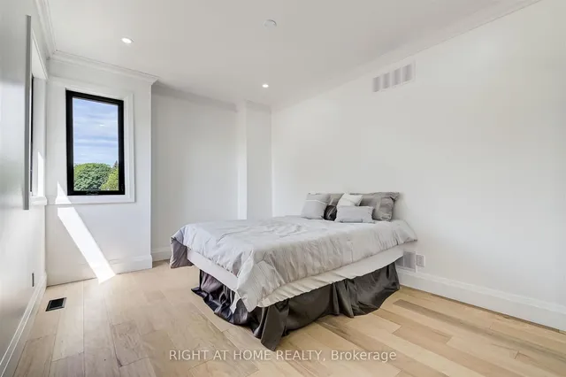 Additional image 13 of 155 Treverton Dr