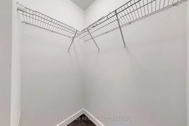 Additional image 22 of 8 Eglinton Ave Unit 608