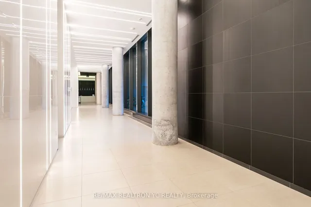 Additional image 33 of 158 Front St Unit 2114