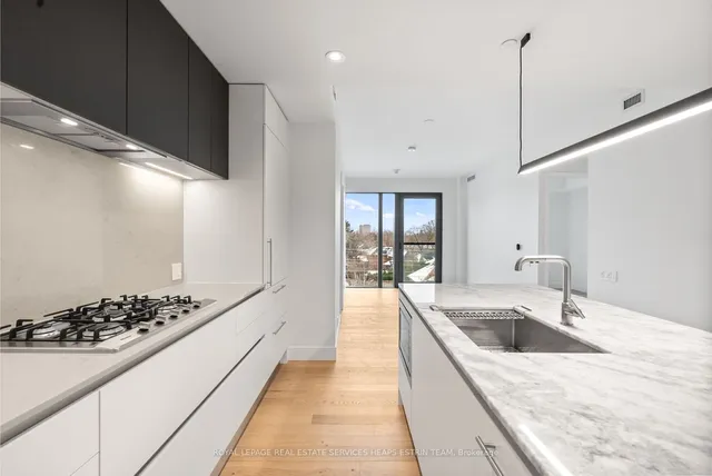 Additional image 7 of 1414 Bayview Ave Unit 409