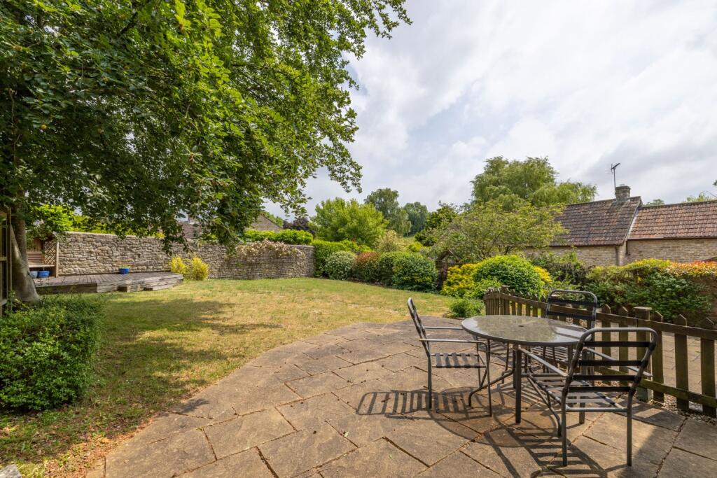 Additional image 17 of Pilton