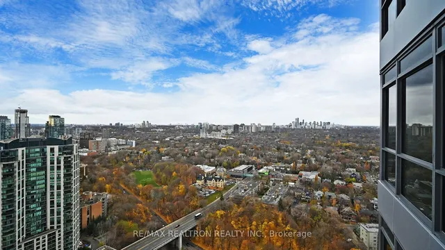Additional image 6 of 395 BLOOR St Unit 3104
