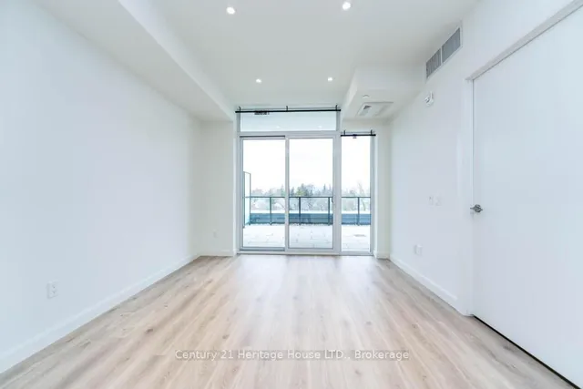 Additional image 20 of 741 King St Unit 301