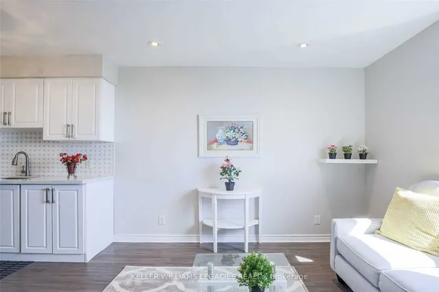 Additional image 7 of 36 Lee Centre Dr Unit 3505