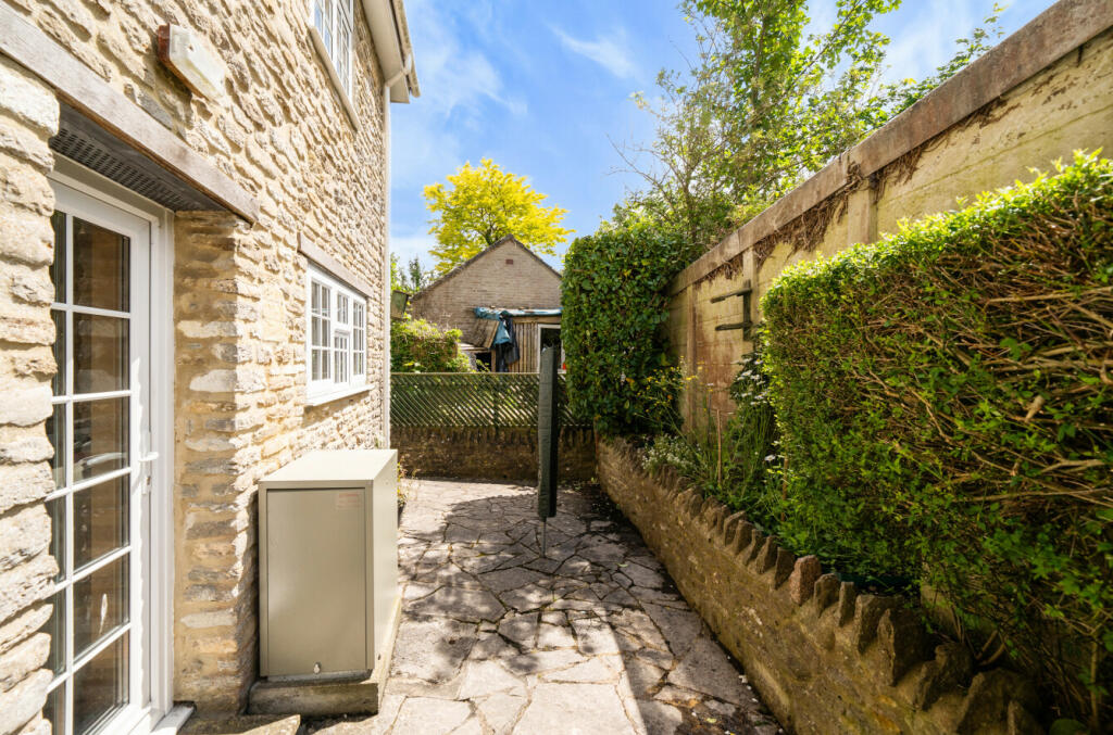 Additional image 12 of Henstridge, Templecombe, Somerset, BA8