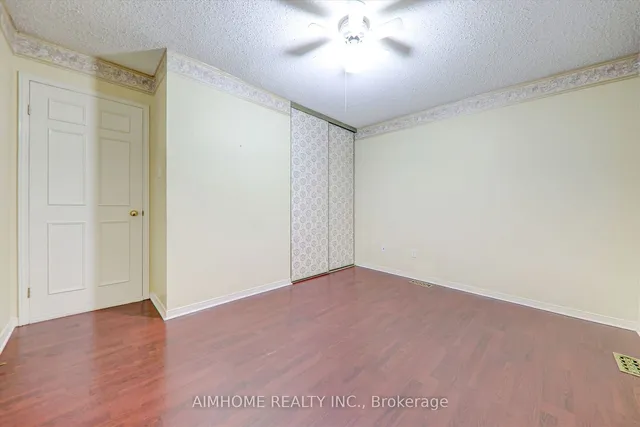 Additional image 38 of 258 Centennial Rd