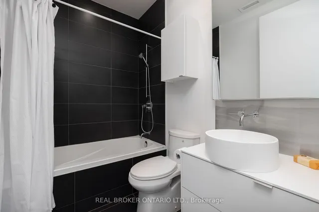 Additional image 12 of 383 Sorauren Ave Unit PH12