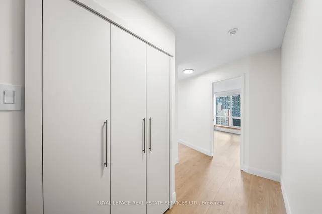 Additional image 21 of 1055 Bay St Unit 1605