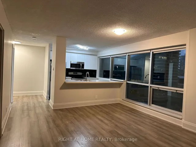 Additional image 25 of 10 Queens Quay Unit 1203
