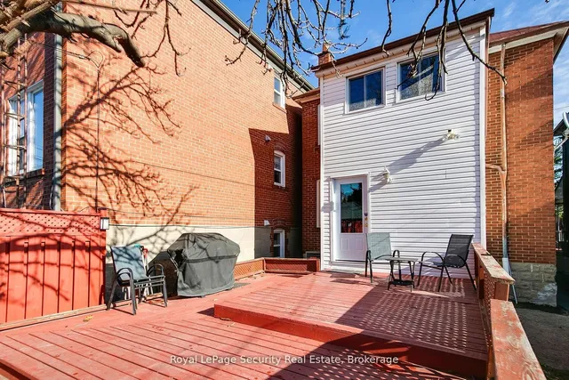 Additional image 27 of 94 Fairbank Ave