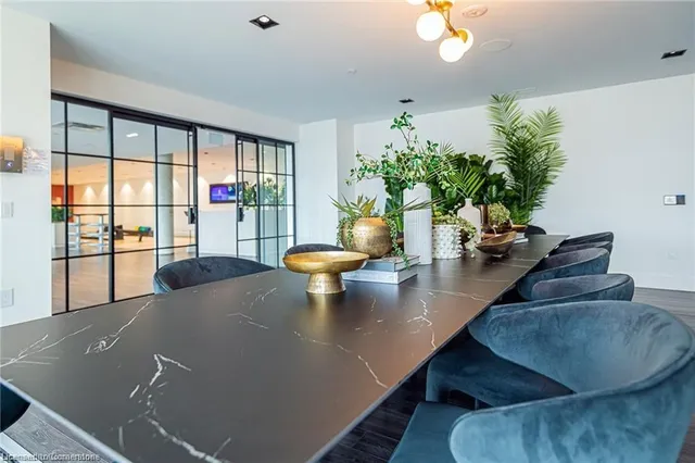 Additional image 6 of 15 Wellington St Unit 2201