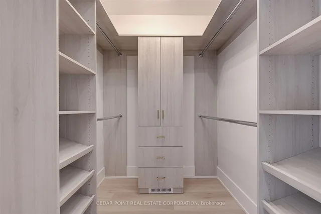 Additional image 22 of 15 Drury Lane