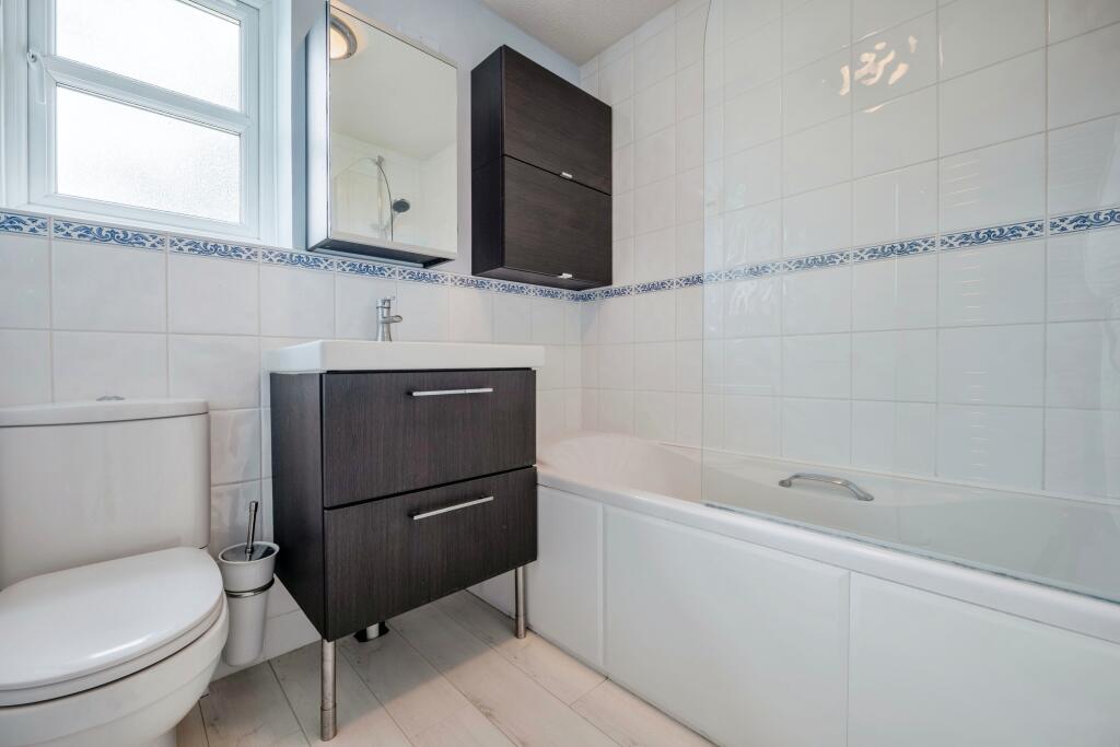 Additional image 12 of Somerville Close, Shepton Mallet, Somerset, BA4