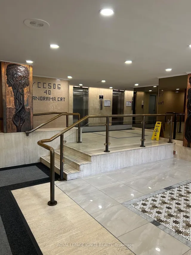 Additional image 2 of 40 Panorama Crt Unit 910