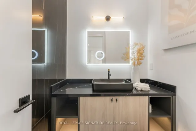 Additional image 21 of 5 Holborne Ave