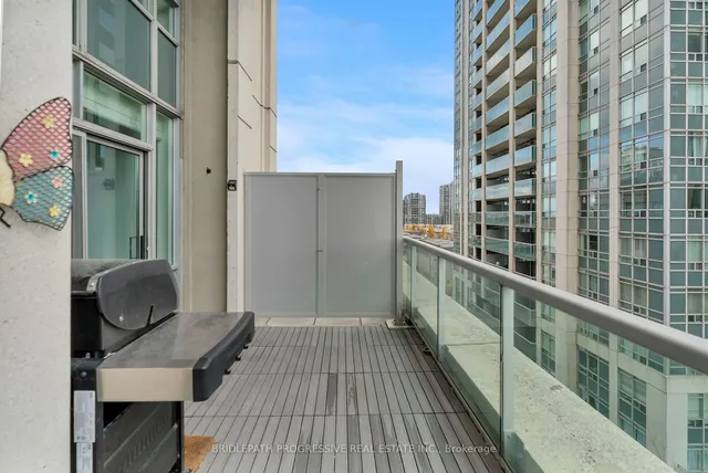 Additional image 38 of 1 Avondale Ave Unit 509