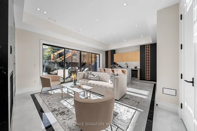 Additional image 30 of 551 Broadway Ave