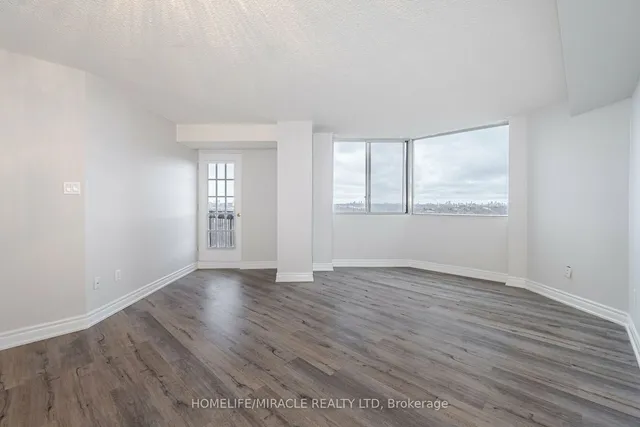 Additional image 17 of 236 Albion Rd Unit 1403