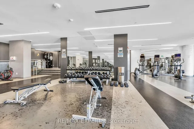 Additional image 32 of 51 East Liberty St Unit 2207