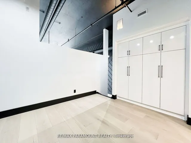 Additional image 16 of 43 Hanna Ave Unit 433