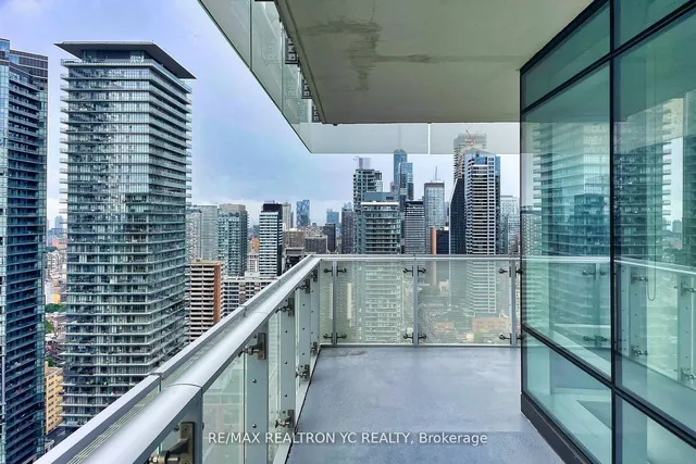 Additional image 29 of 1 Bloor St Unit 2804