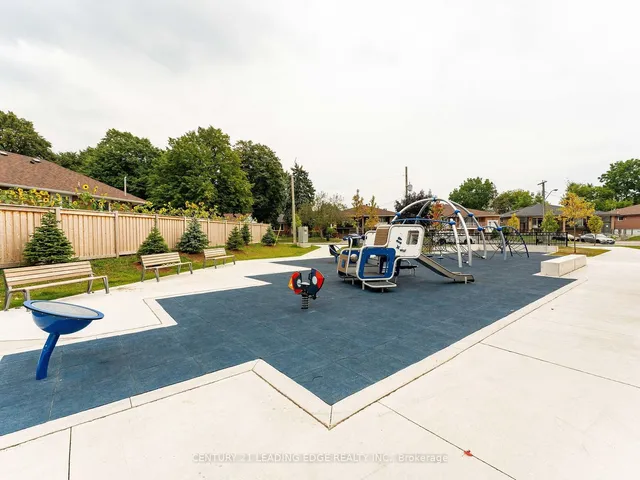 Additional image 37 of 2787 Eglinton Ave Unit 331