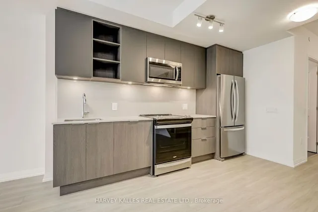 Additional image 7 of 50 Dunfield Ave Unit TH116